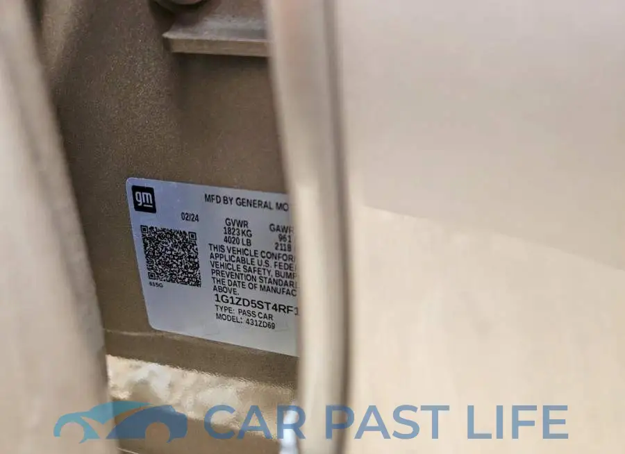 1G1ZD5ST4RF185883# 12