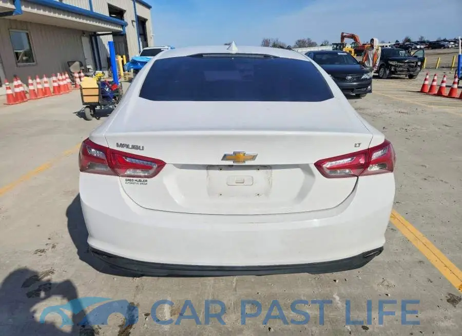 1G1ZD5ST9KF192494# 6