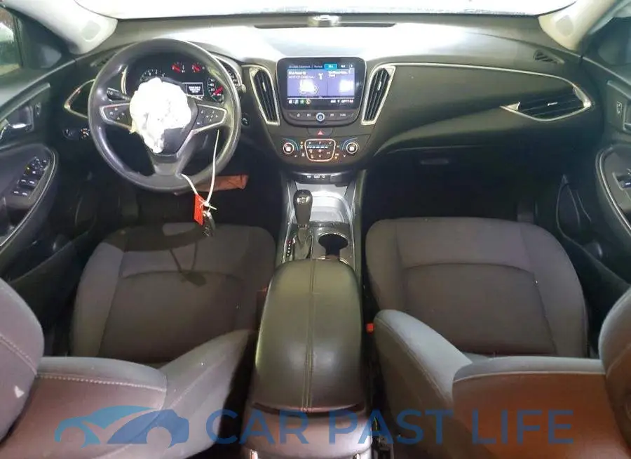 1G1ZD5STXKF211876# 8