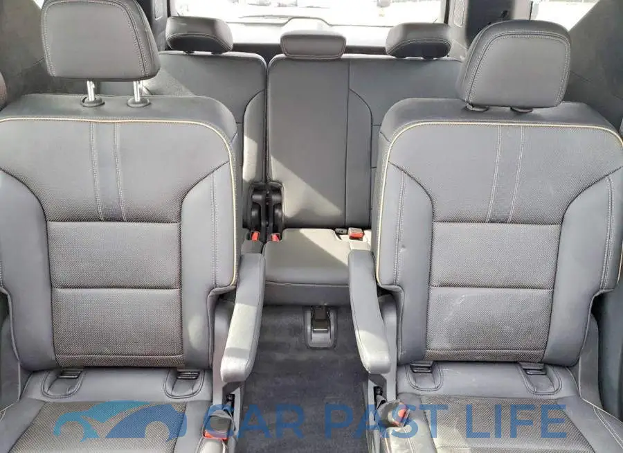 1GNEVKRS8SJ200359# 10