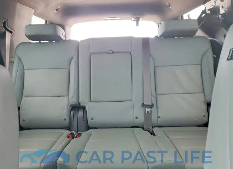 1GNSKPKD3NR276775# 10