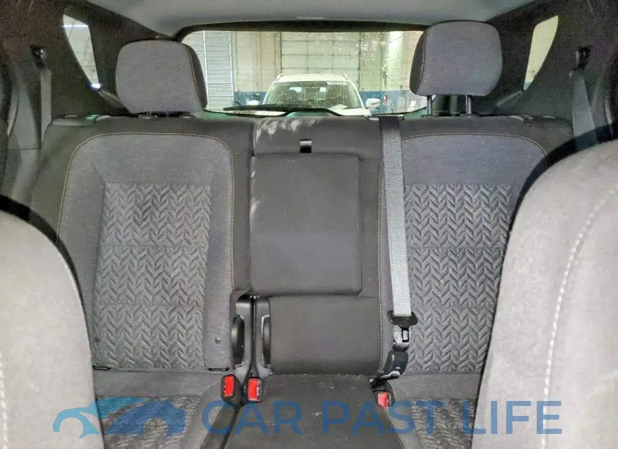 3GNAXUEG5RS111637# 10