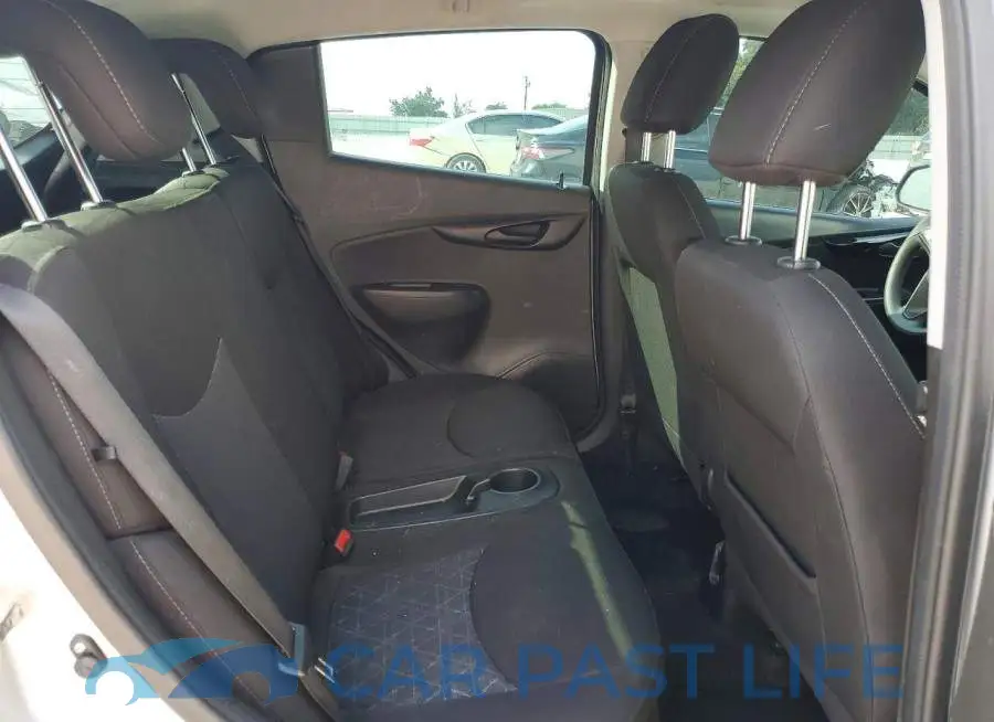 KL8CD6SA2KC764176# 10
