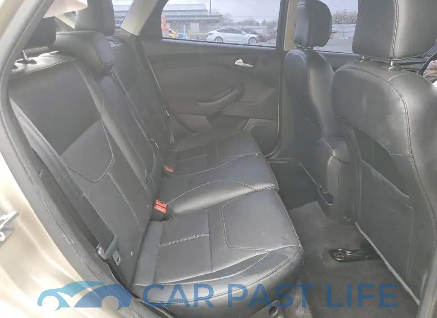 1FADP3N2XJL215089# 10