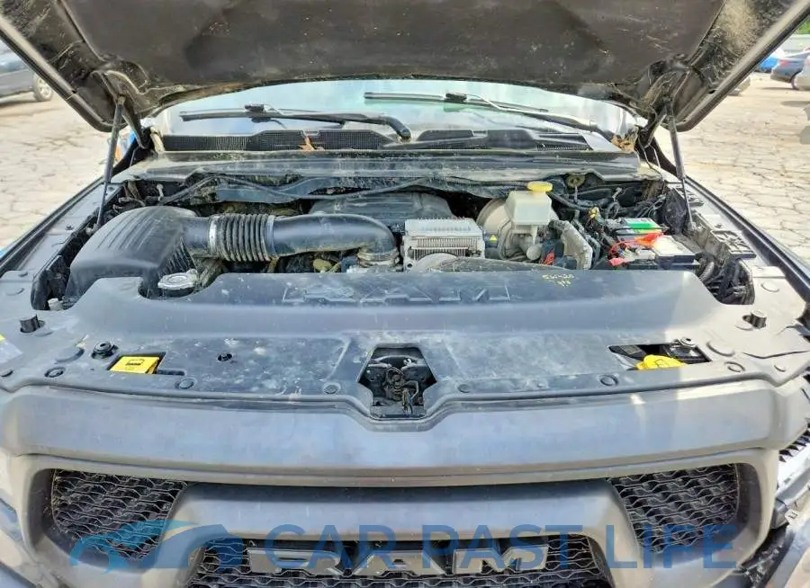 1C6SRFLT6LN135814# 11