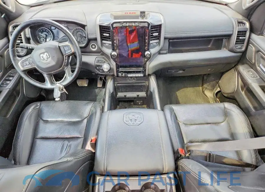1C6SRFLT6LN135814# 8