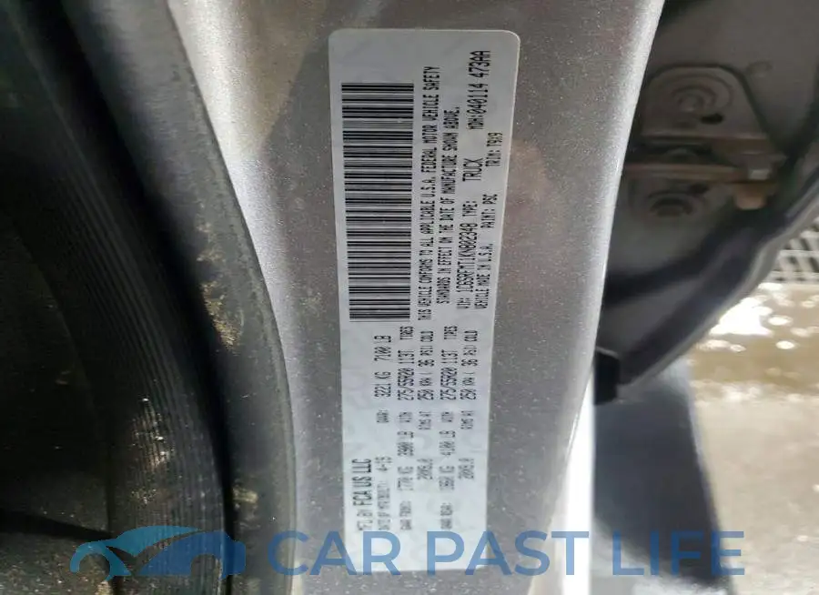 1C6SRFMT1KN802348# 12