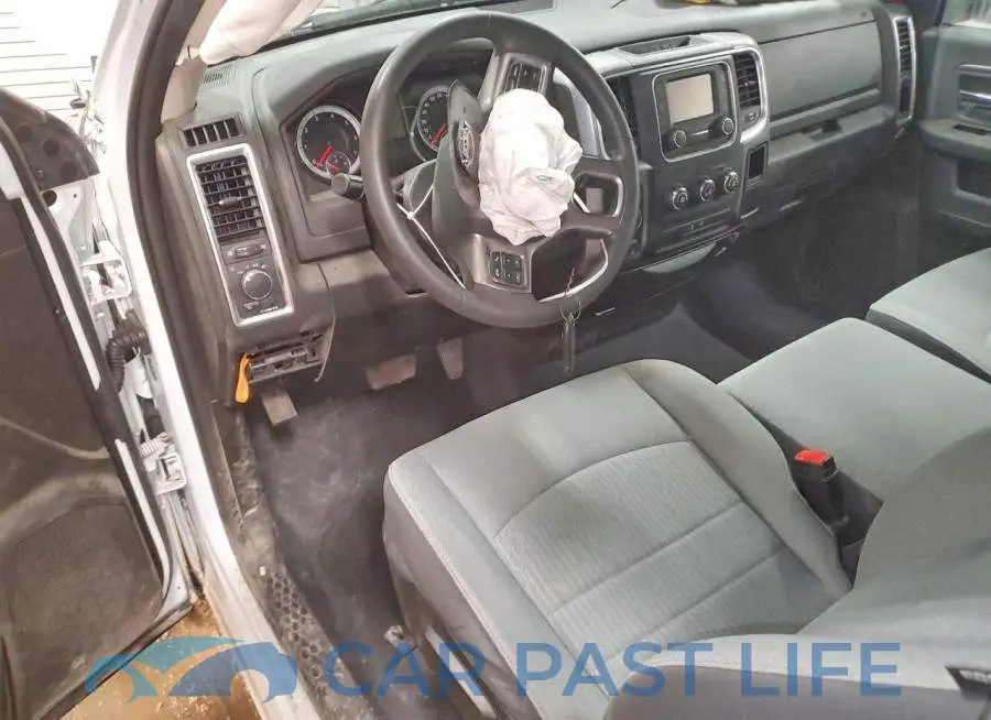 3C6JR7EG6PG672084# 8