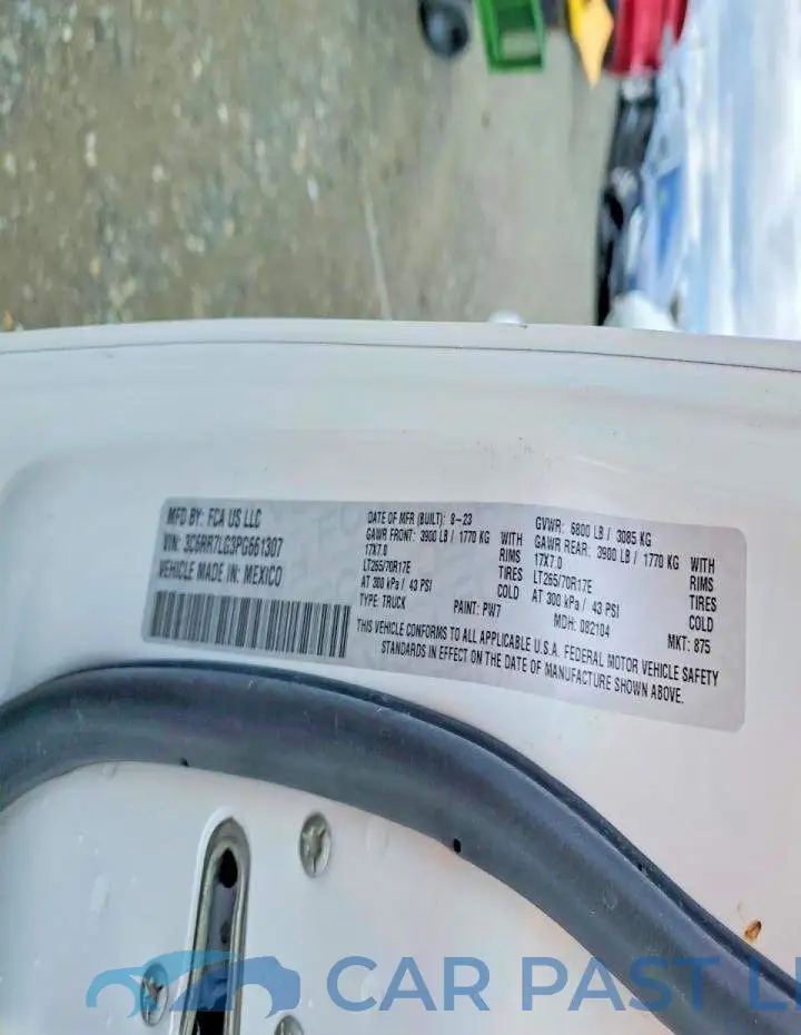 3C6RR7LG3PG661307# 12