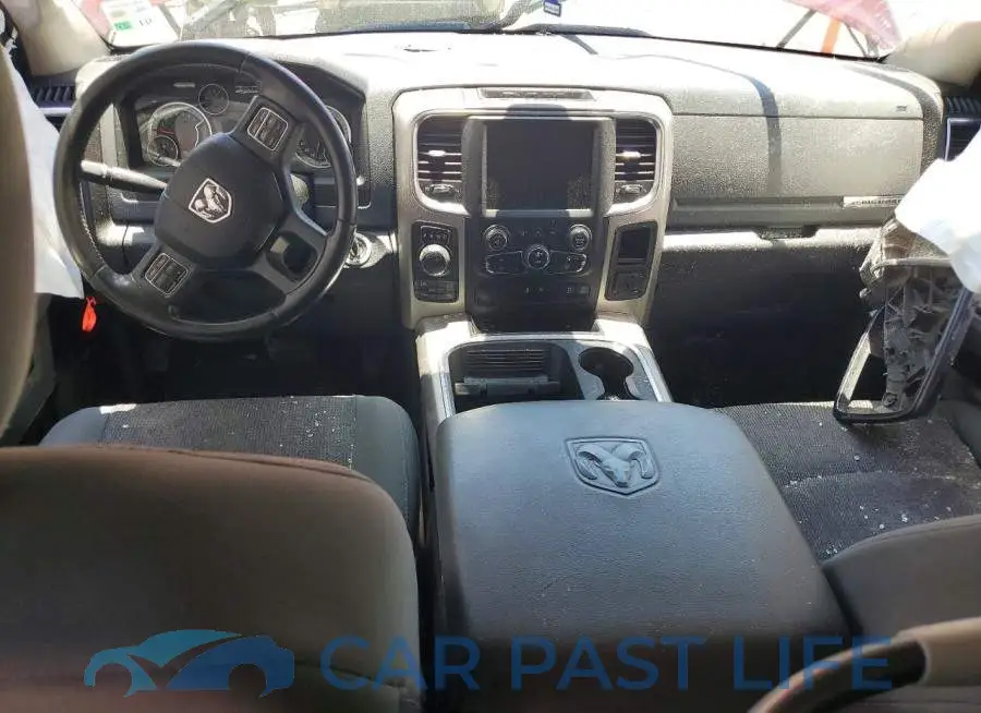 3C6RR7LT4HG511995# 8