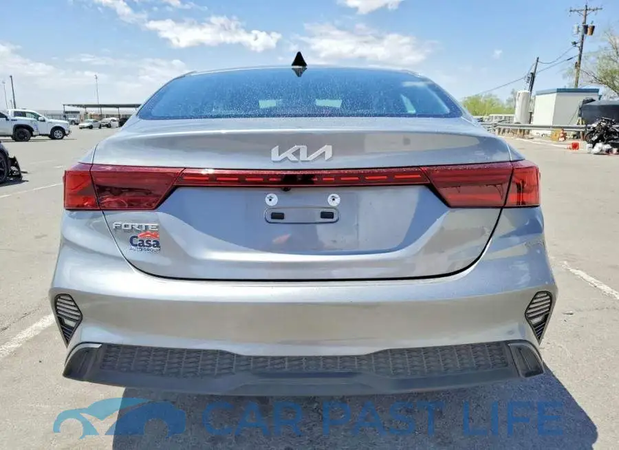 3KPF24AD5RE837604# 6