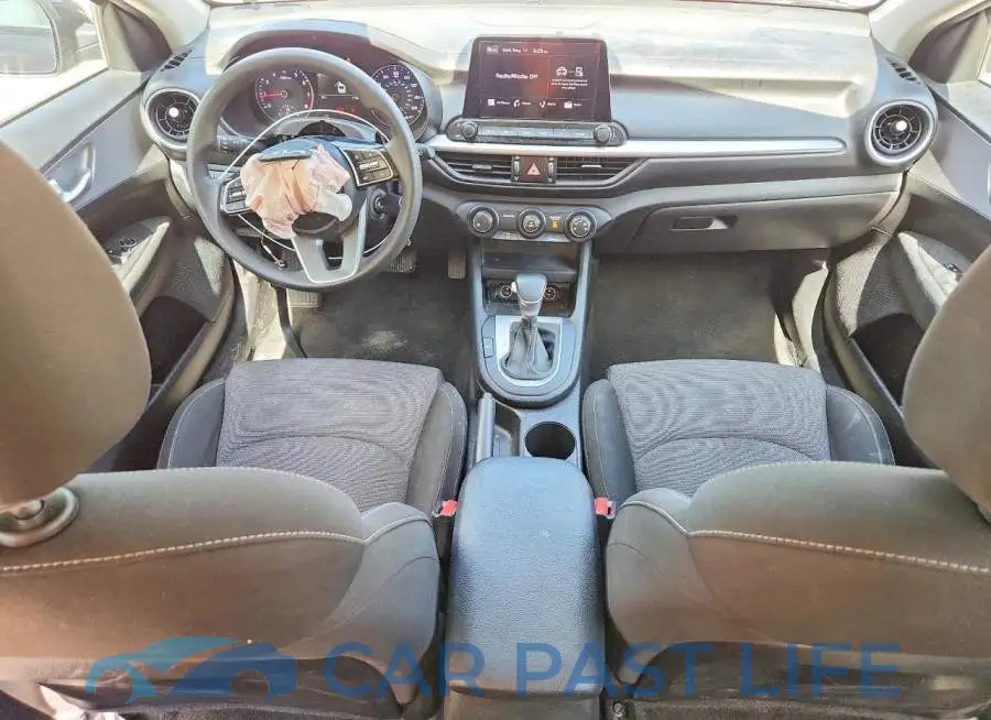 3KPF24AD9PE617525# 8