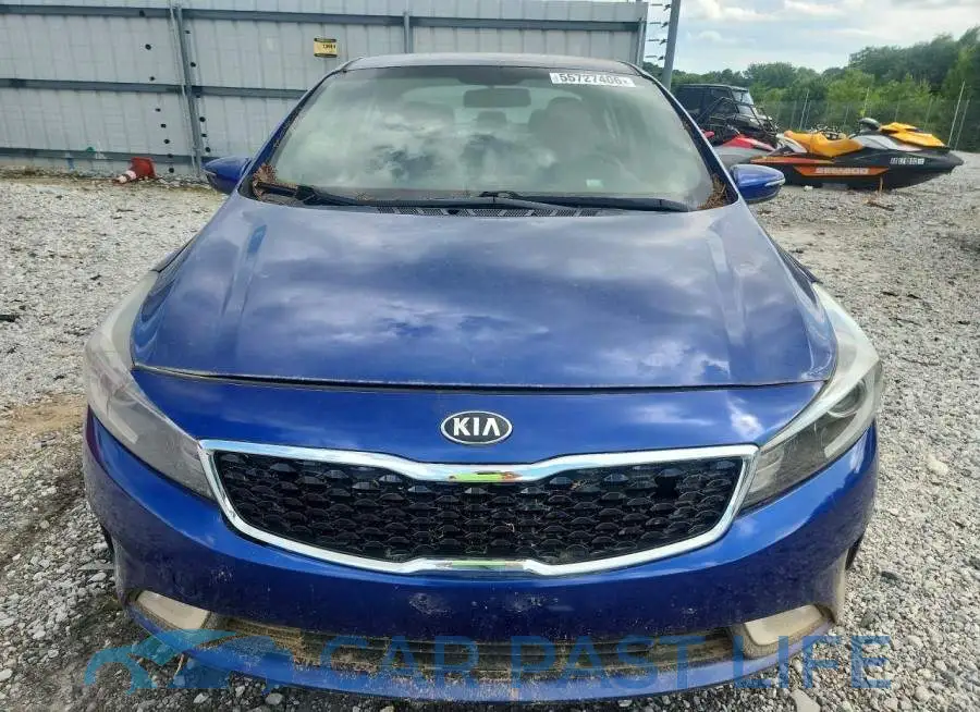 3KPFL4A81JE208653# 5