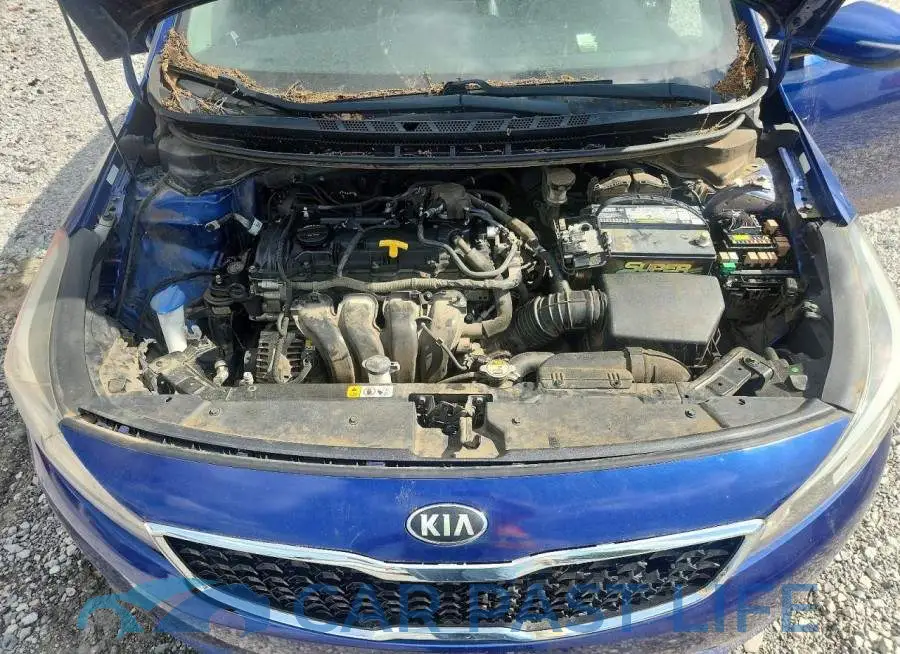 3KPFL4A81JE208653# 11