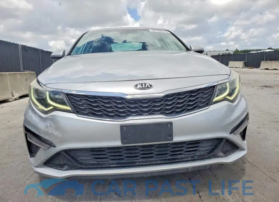 5XXGT4L35KG282902# 5