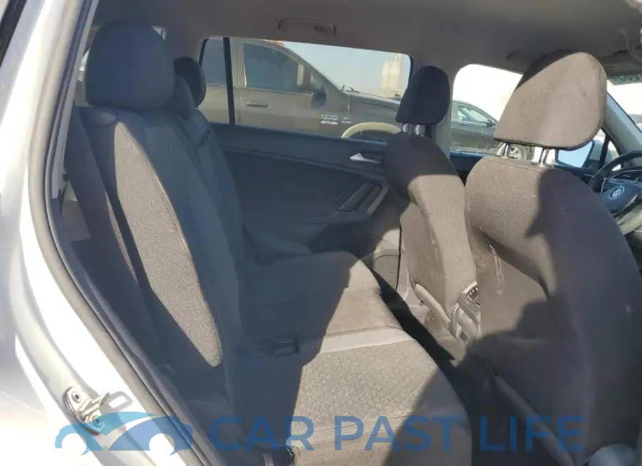 3VV1B7AXXKM194041# 10