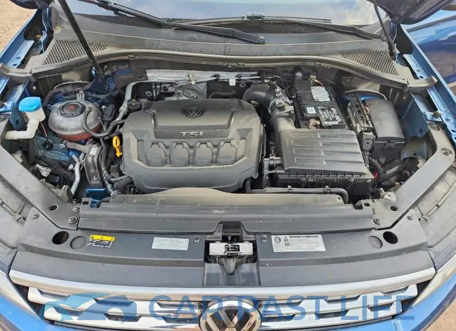 3VV3B7AX4KM102401# 12