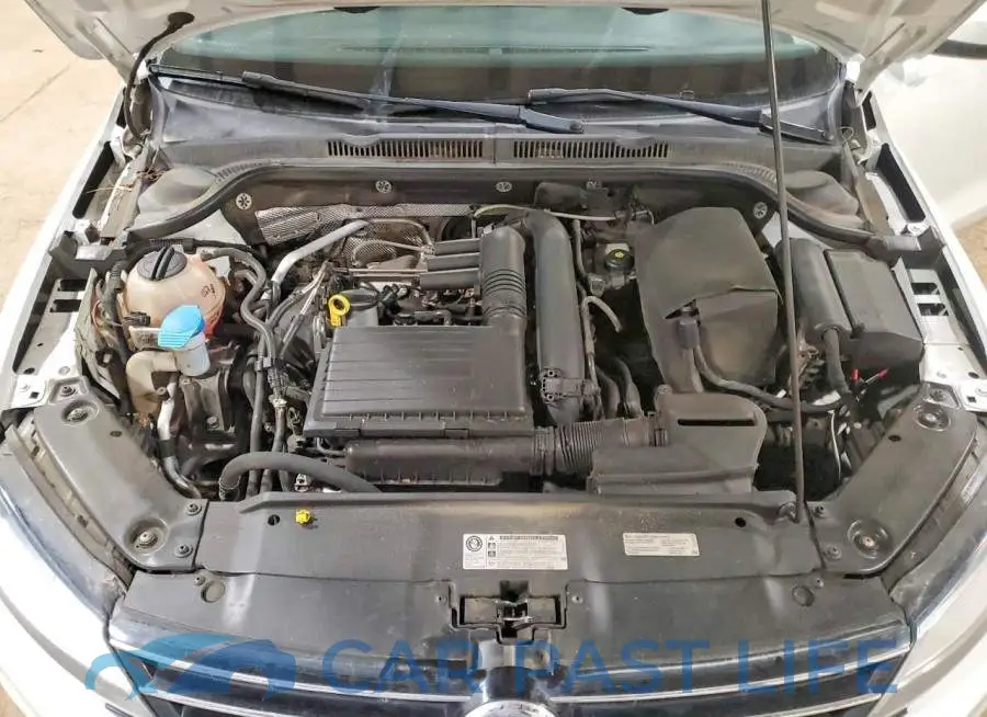 3VW167AJ5HM370854# 11