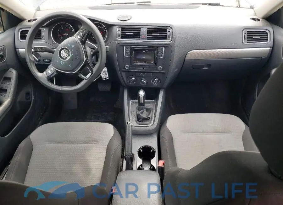 3VW2B7AJ2HM212374# 8