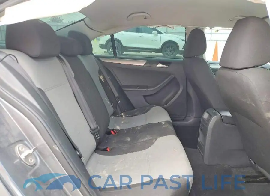 3VW2B7AJ3HM253791# 10