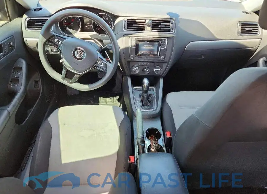 3VW2B7AJ7HM314527# 8