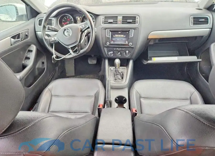 3VWDB7AJ0HM364050# 8