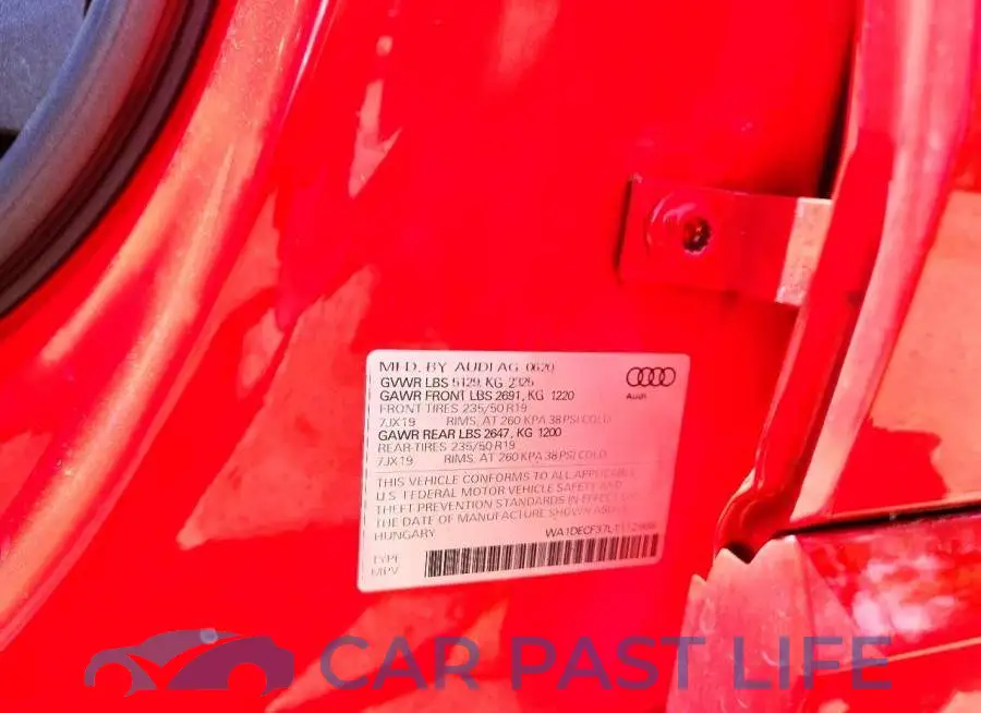 WA1DECF37L1112969# 13