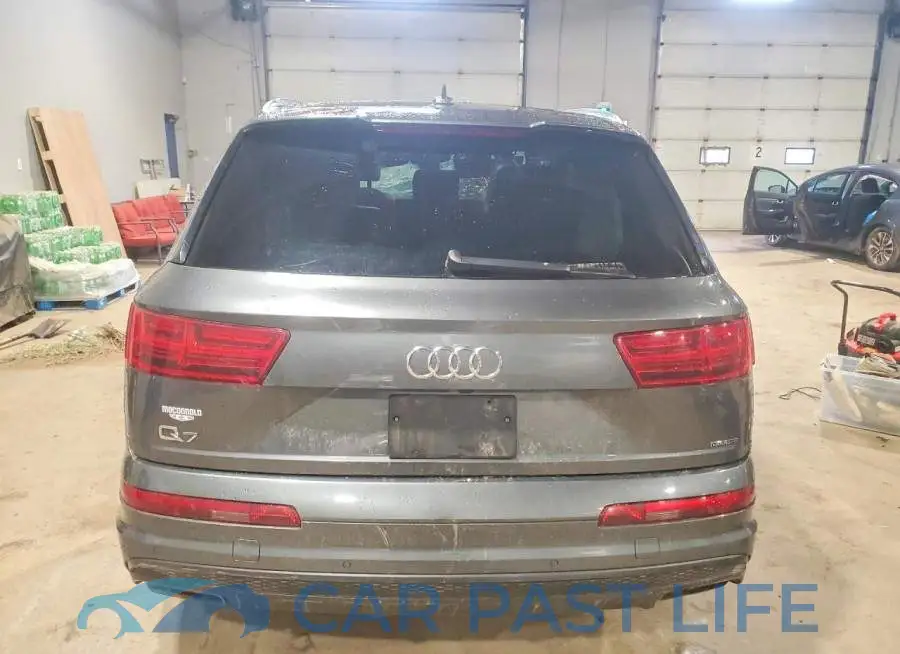 WA1WAAF76KD030627# 6