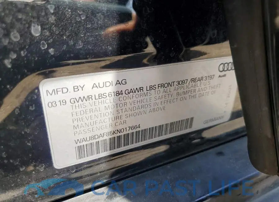 WAU8DAF85KN017664# 12