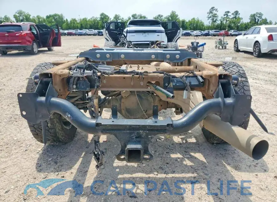 1GT49PEY9NF142737# 6