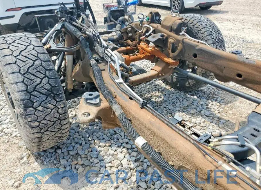1GT49PEY9NF142737# 7