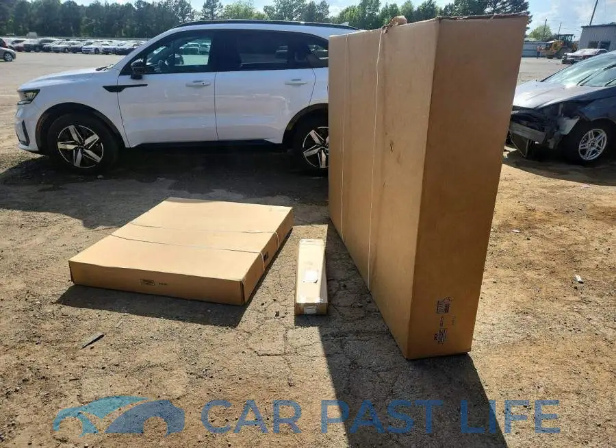 3GTU2NEC4HG411503# 12