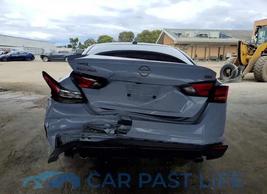 1N4BL4CV1SN331065# 6