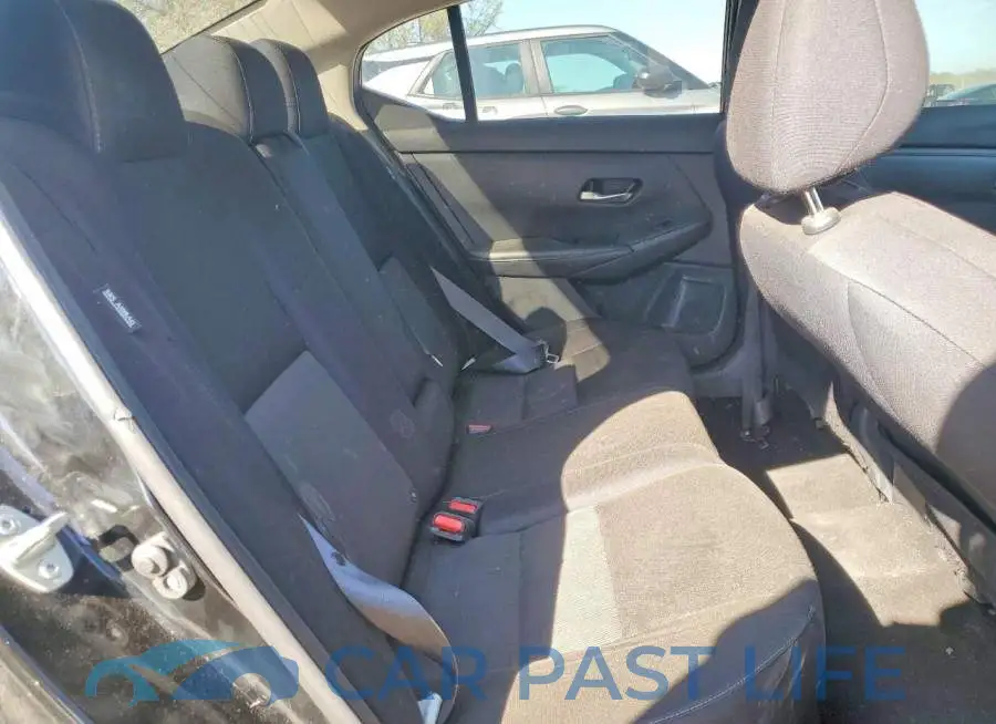 3N1AB8CV6MY214011# 10