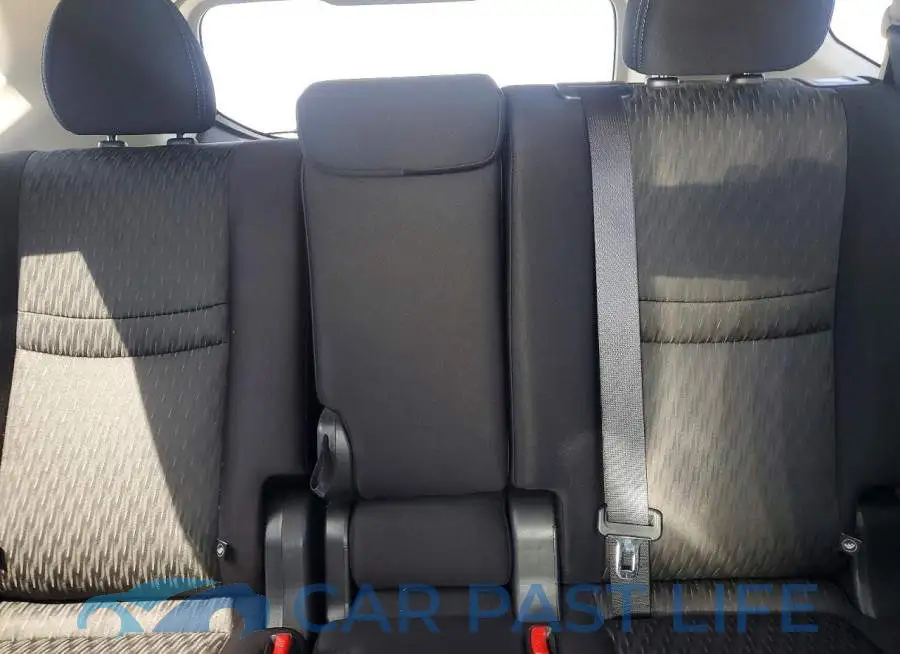 JN8AT2MVXHW278849# 10