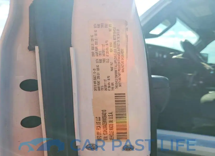 1C4HJXAG5MW564010# 12