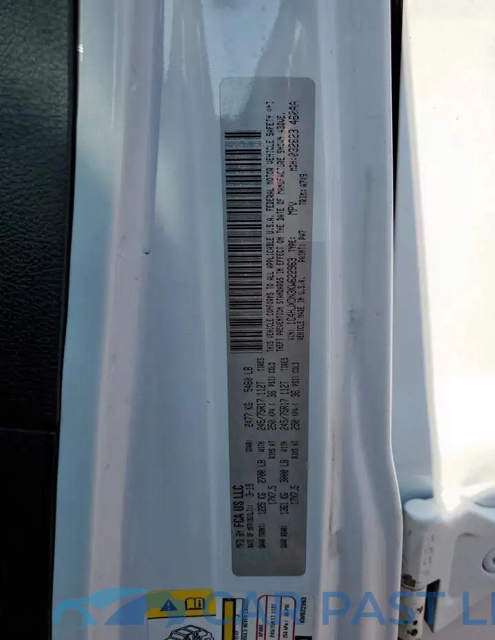 1C4HJXDN3KW622963# 12