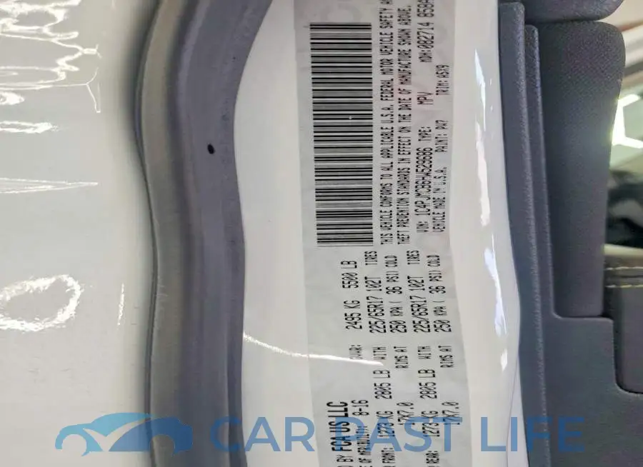 1C4PJMCB6HW529686# 13