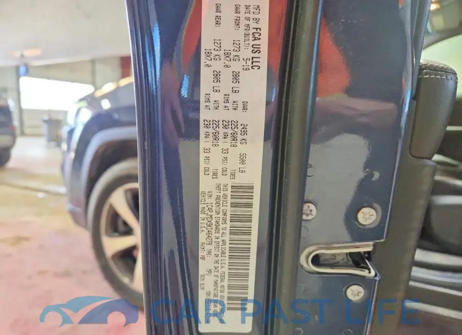 1C4PJMDX9KD464278# 13