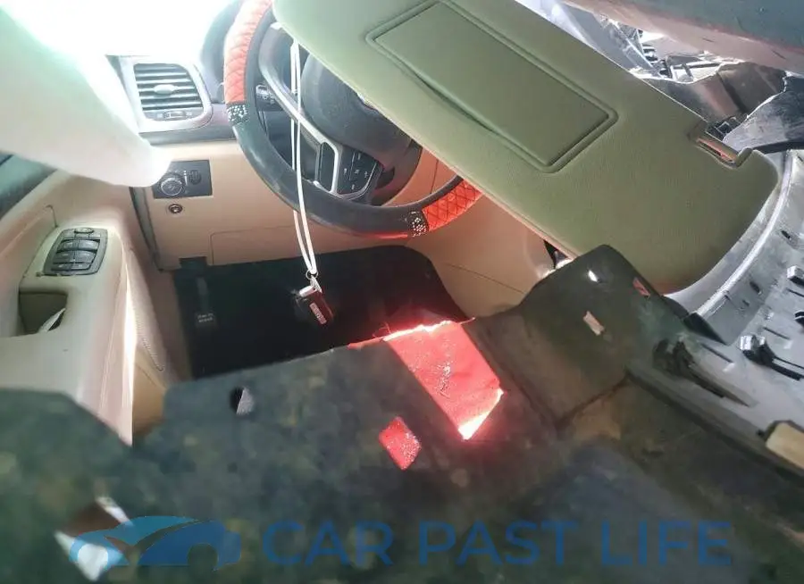 1C4RJEAG1LC284920# 8