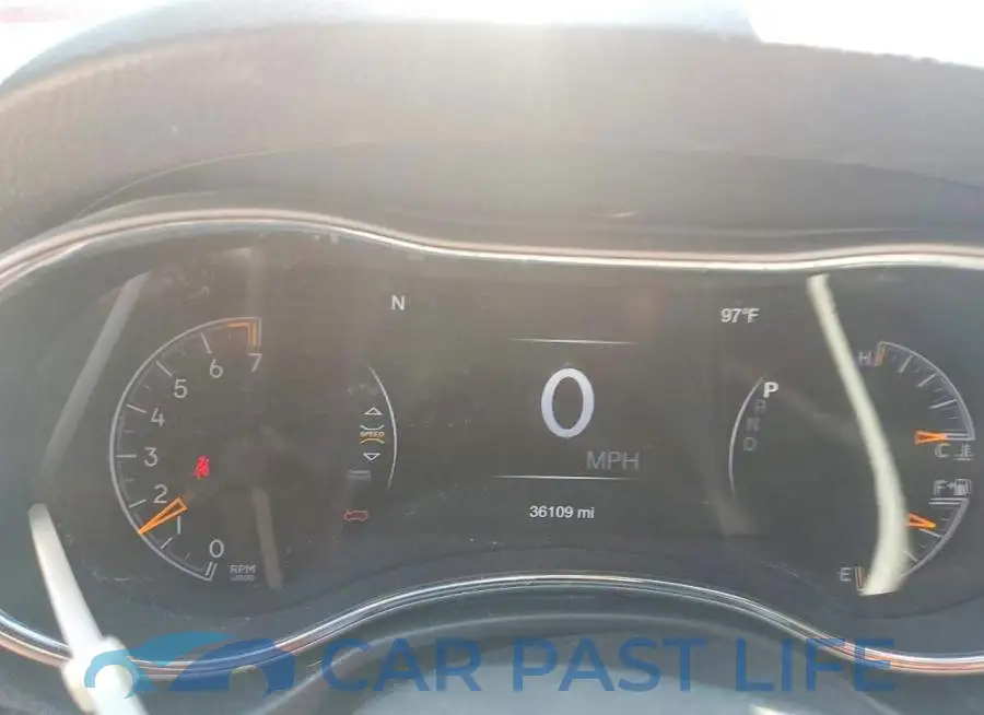 1C4RJFBG5NC121579# 9