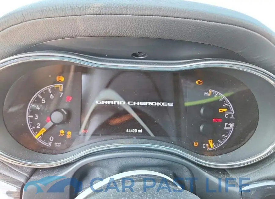 1C4RJFCG1KC527675# 9
