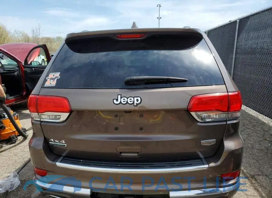 1C4RJFJM4JC423303# 6