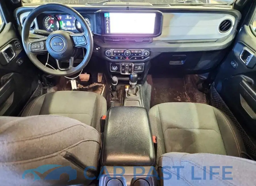 1C4RJXN62RW141690# 8