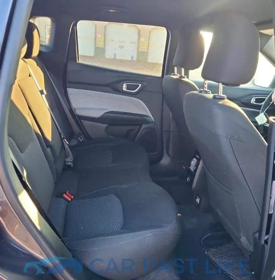 3C4NJDAN4RT146132# 10