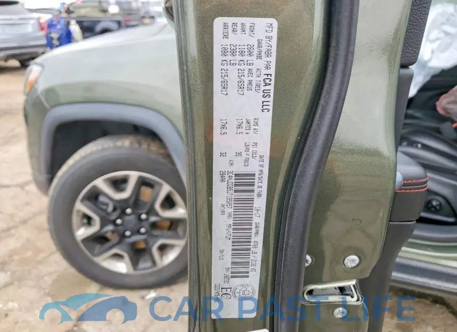 3C4NJDDB5JT185057# 13