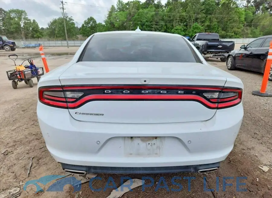 2C3CDXBG4PH613026# 6