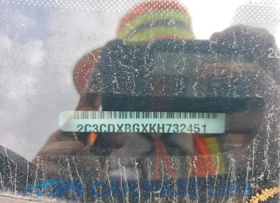 2C3CDXBGXKH732451# 12