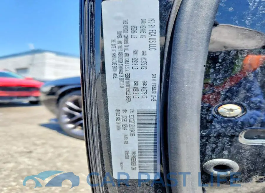 2C3CDZFJ8LH104388# 12