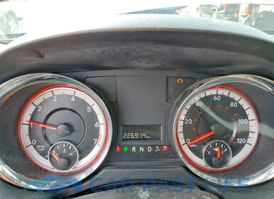 2C7WDGBG6KR792037# 9